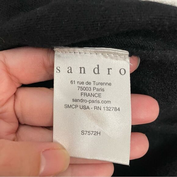 SANDRO
Black Knit Lambswool,Cashmere blend Sweater embroidered sleeves sz 2 - Picture 10 of 10